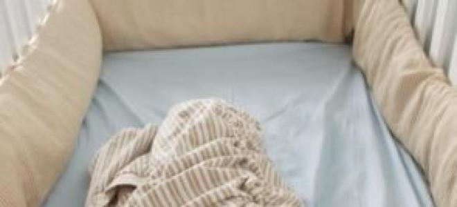 Как приучить ребенка спать в своей кроватке: полезные советы для родителей Младенец не спит в своей кроватке